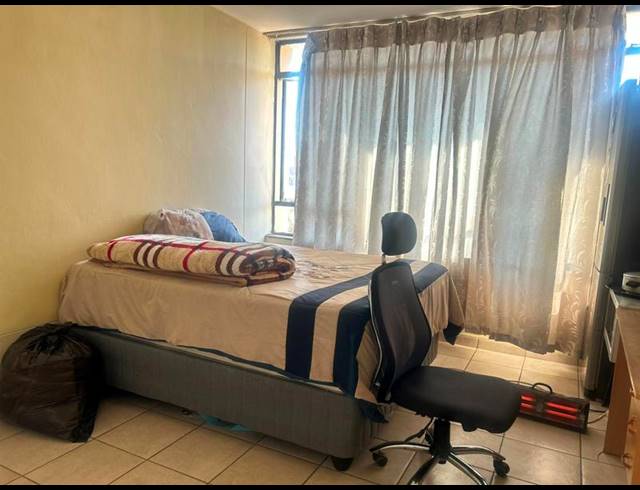 2 BEDROOM APARTMENT FOR SALE IN SUNNYSIDE